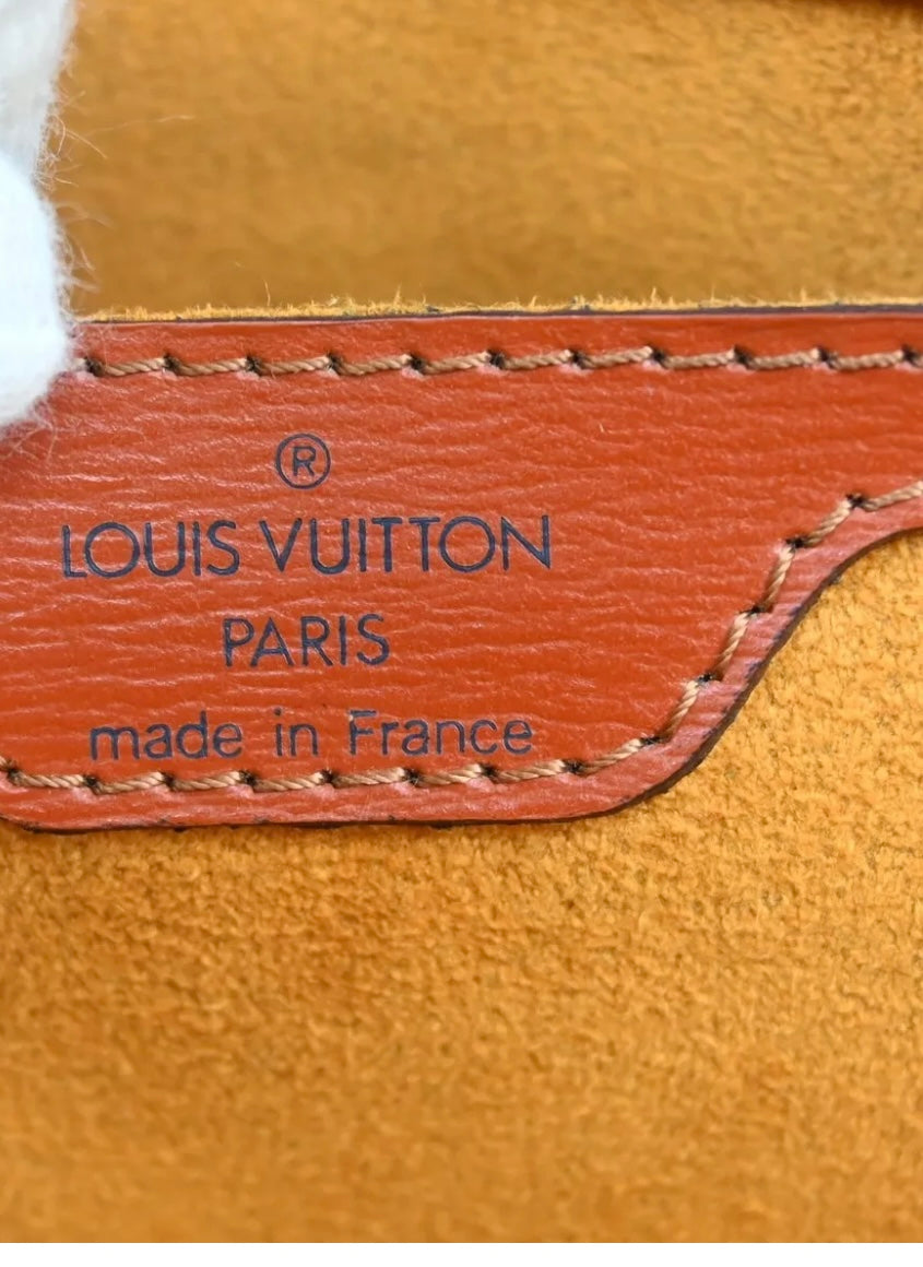 Louis Vuitton Epi St Jacques PM